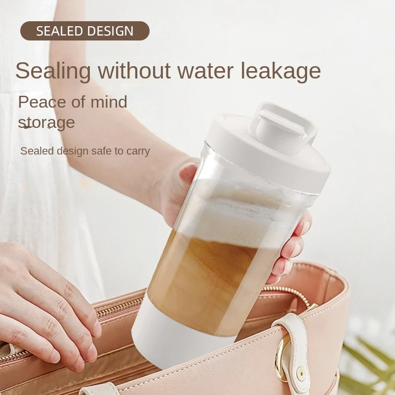 DRESS like US™ TurboStir Rechargeable Shaker Cup