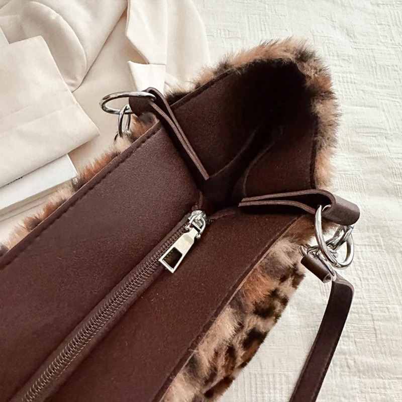 DRESS like US™ Luna Leopard Plush Tote – Faux Fur Winter Crossbody Bag