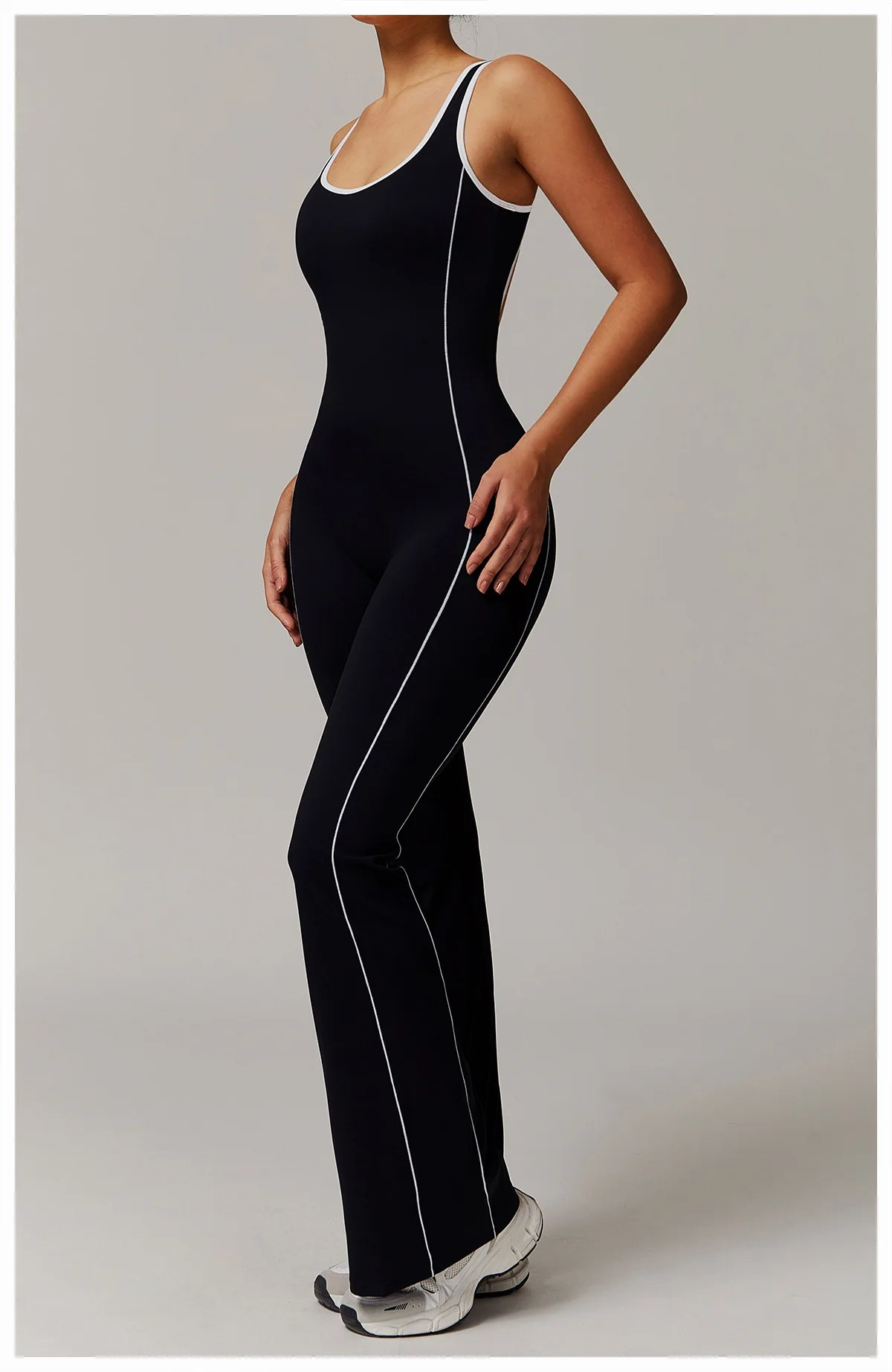 DRESS like US™ Sleeveless Open-Back Sports Jumpsuit