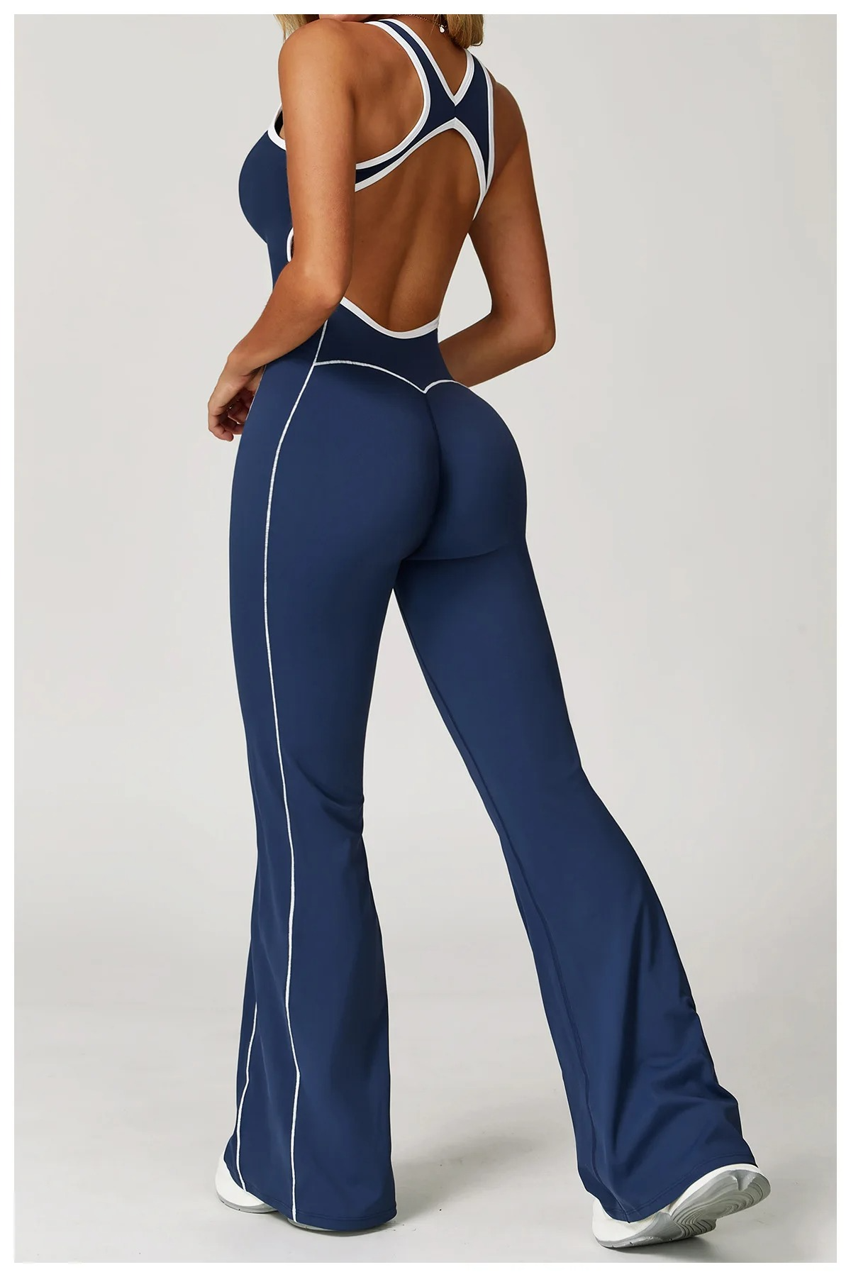 DRESS like US™ Sleeveless Open-Back Sports Jumpsuit