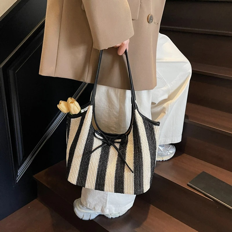 DRESS like US™ Bella Bow Straw Tote