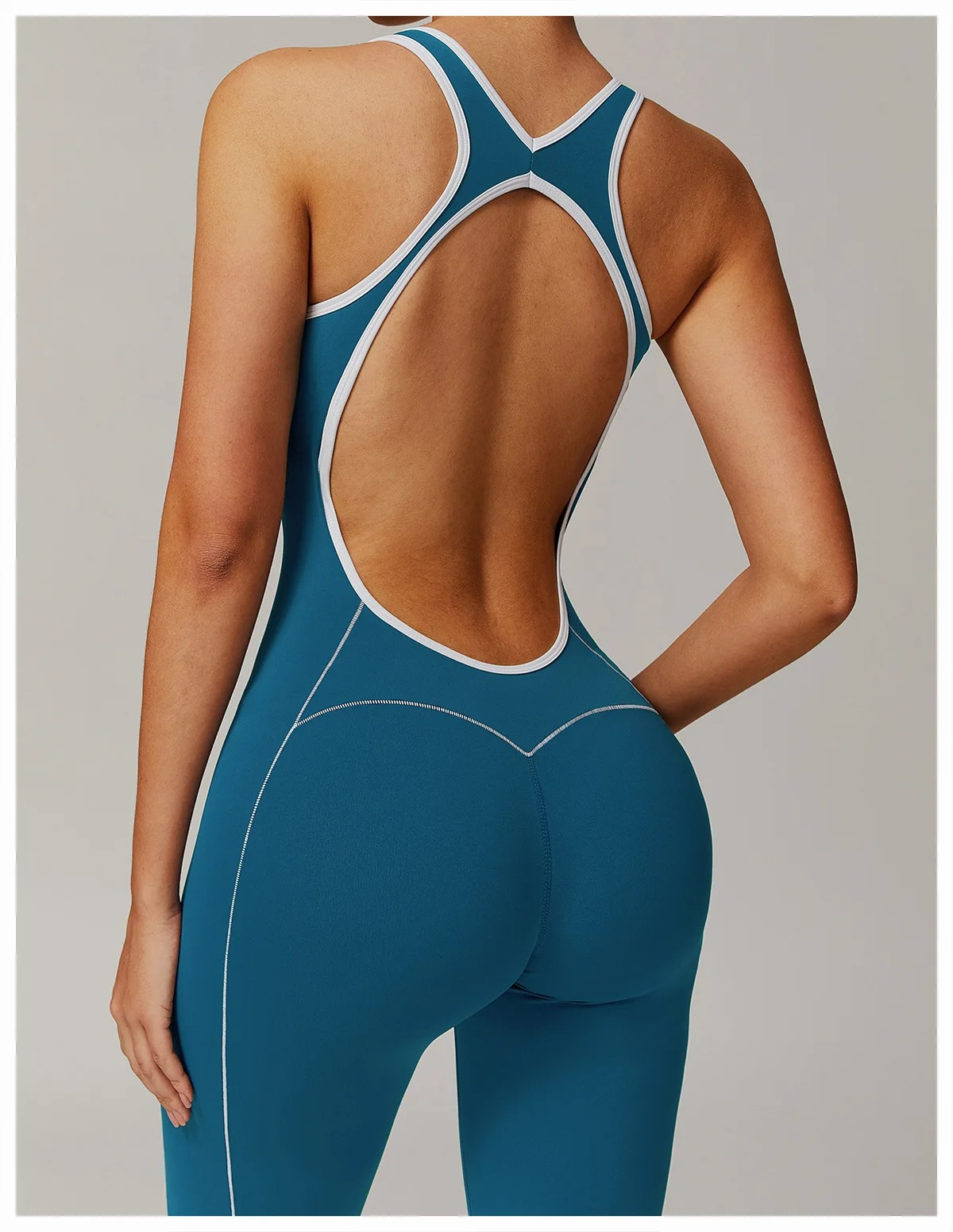 DRESS like US™ Sleeveless Open-Back Sports Jumpsuit