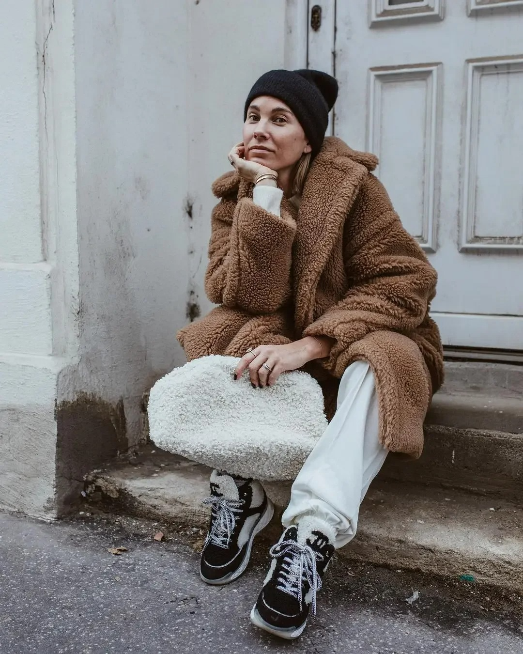 DRESS like US™ Luxe Haven Faux Fur Coat