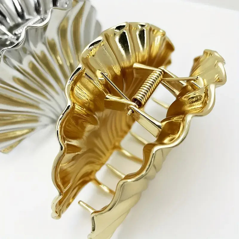 DRESS like US™ Shell Claw Clip