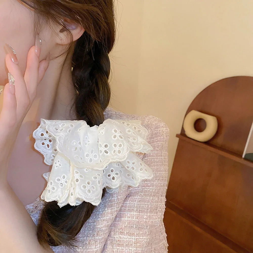DRESS like US™ LaceBloom Oversized Scrunchie