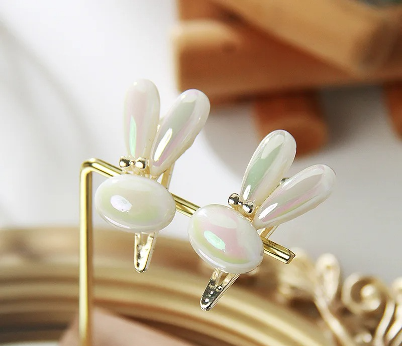 DRESS like US™ Bunny Pearl Hairpin