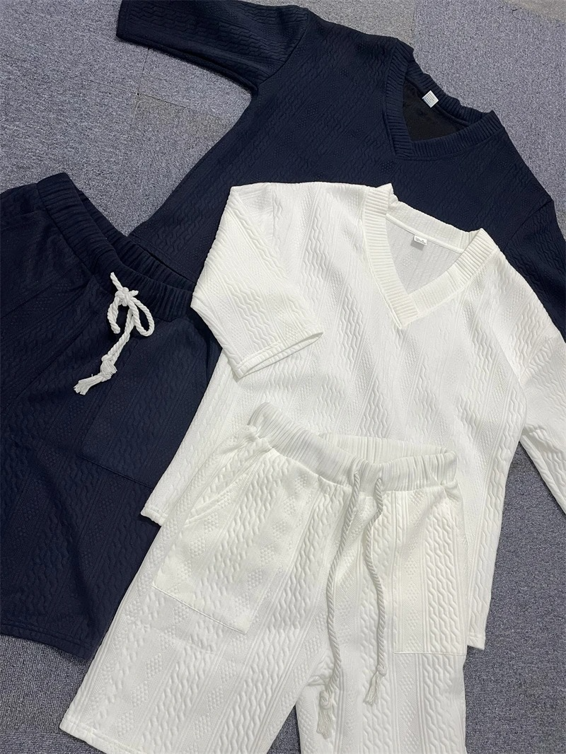 DRESS like US™ Urban Pulse Knitted Streetwear Set