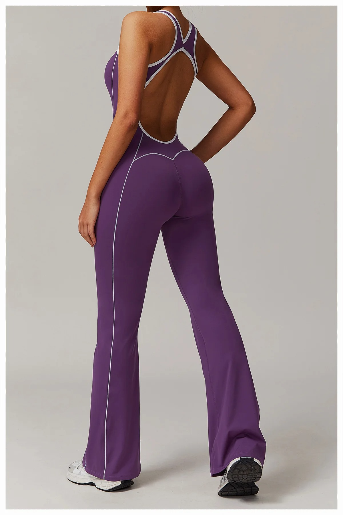 DRESS like US™ Sleeveless Open-Back Sports Jumpsuit