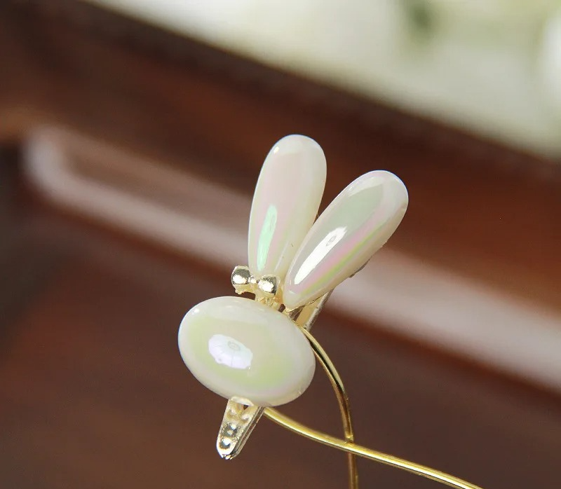 DRESS like US™ Bunny Pearl Hairpin